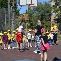 Den dětí v lesoparku a na školním hřišti